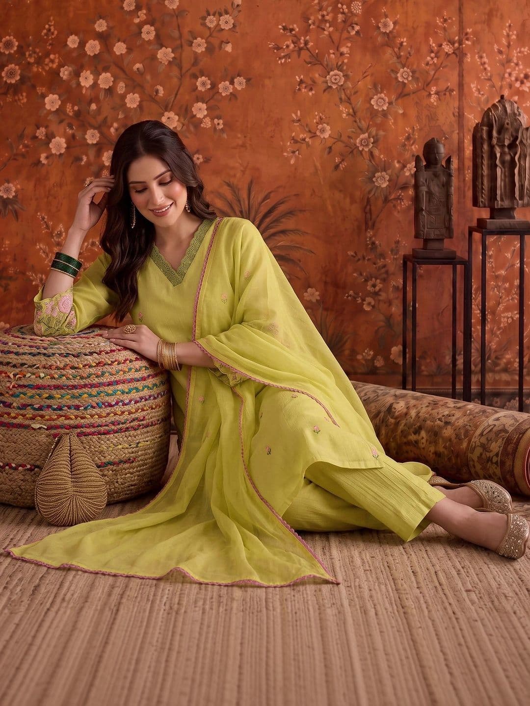 Sangria Women Embroidered Chanderi Cotton Kurta Set with Trousers & Organza Dupatta thumbnail 3