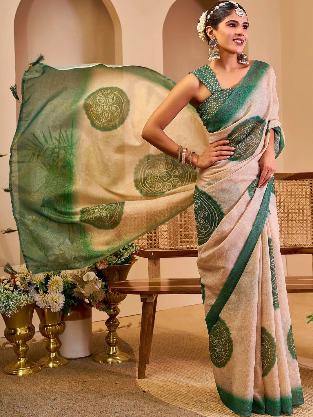 MANVAA Bandhani Silk Cotton Handloom Saree thumbnail 5
