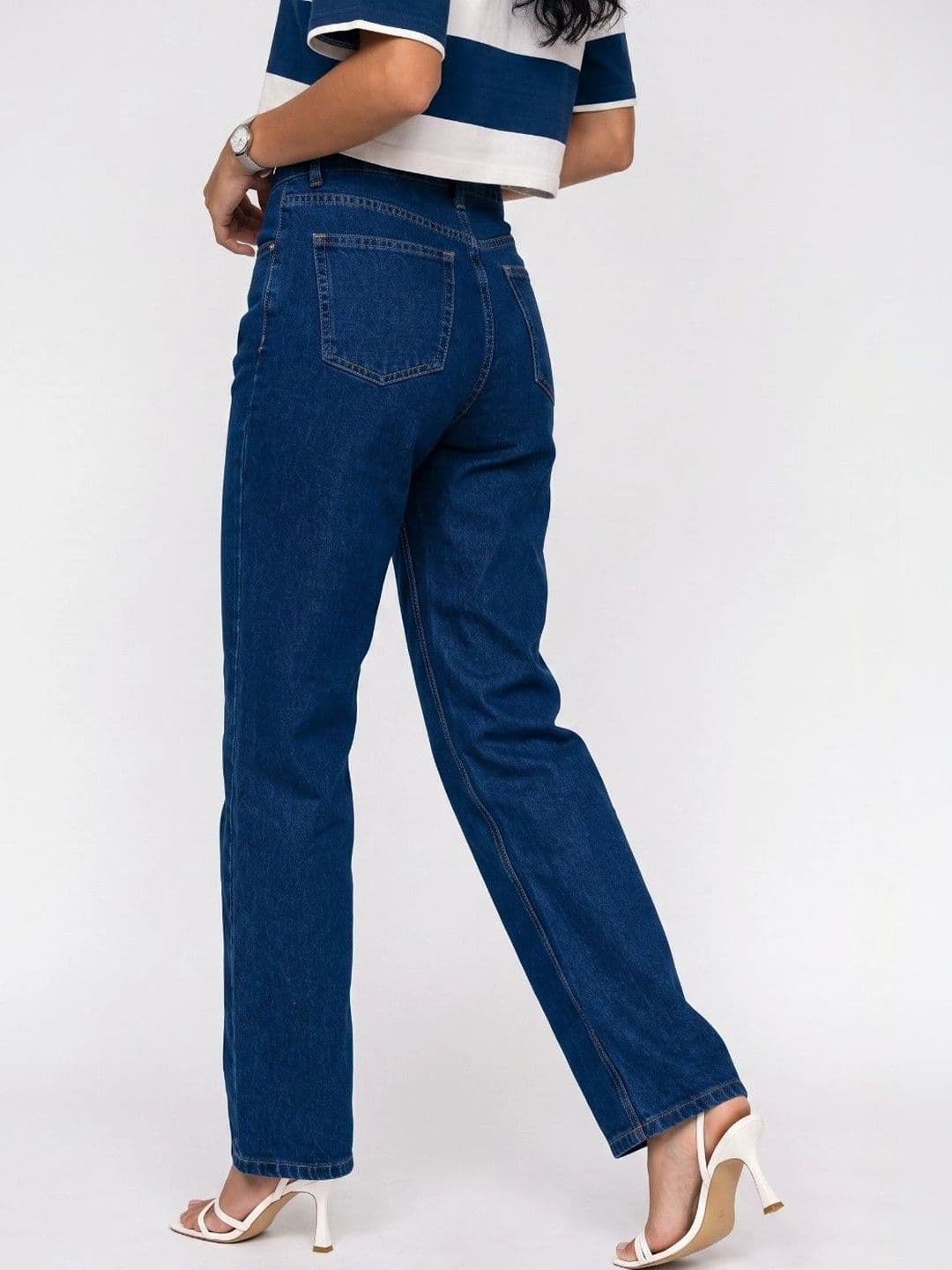 jeancherry Women Classic Relaxed Fit Mid-Rise Stretchable Jeans thumbnail 3