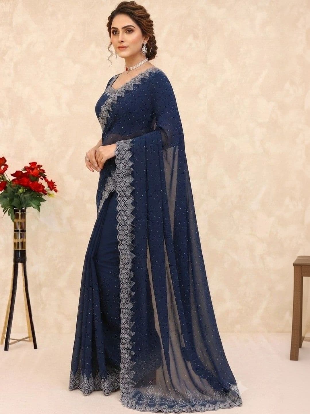 SmileyFashion Pure Georgette Saree thumbnail 2