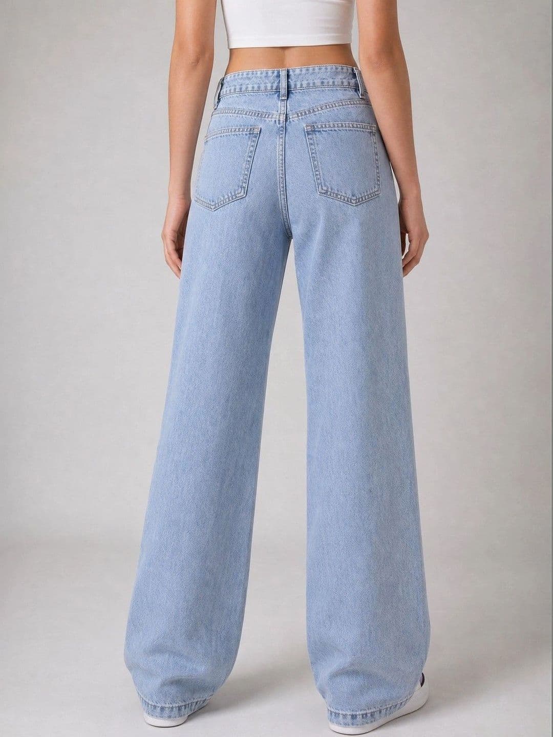 Suo Women Straight Fit Mid-Rise Jeans thumbnail 5