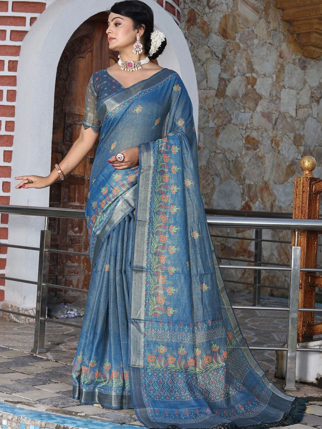HERE&NOW Floral Zari Silk Cotton Handloom Saree thumbnail 7
