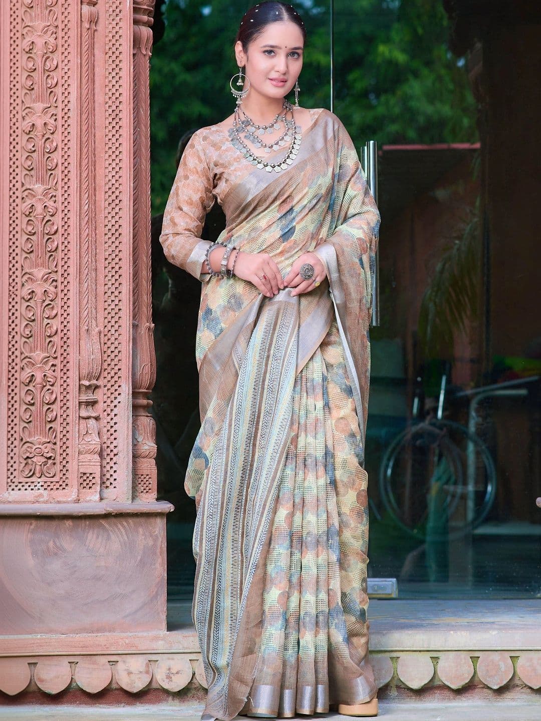 MANVAA Saree thumbnail 3