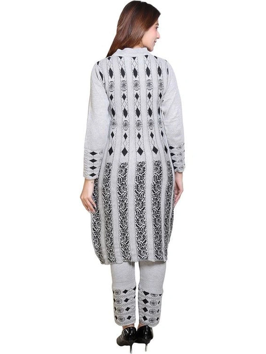 GRAND-LINE Women Printed Regular Kurta with Trousers thumbnail 5