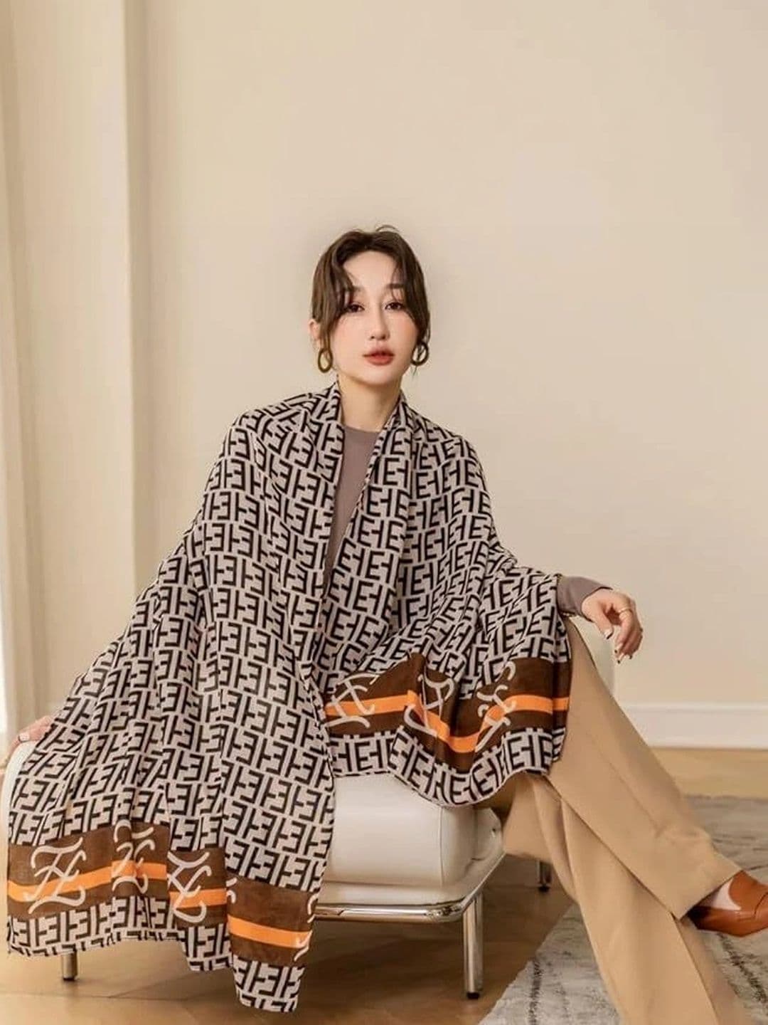 ANDVOGUE Unisex Printed Stole - view 1