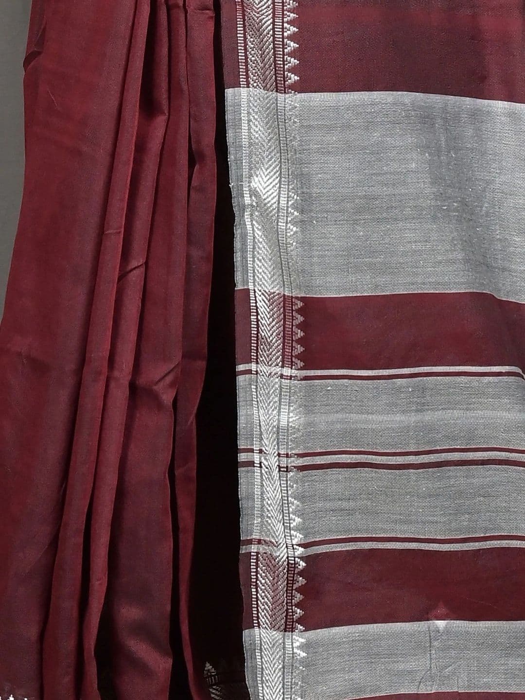 GitAsit Women Pure Cotton Handloom Taant Saree thumbnail 4