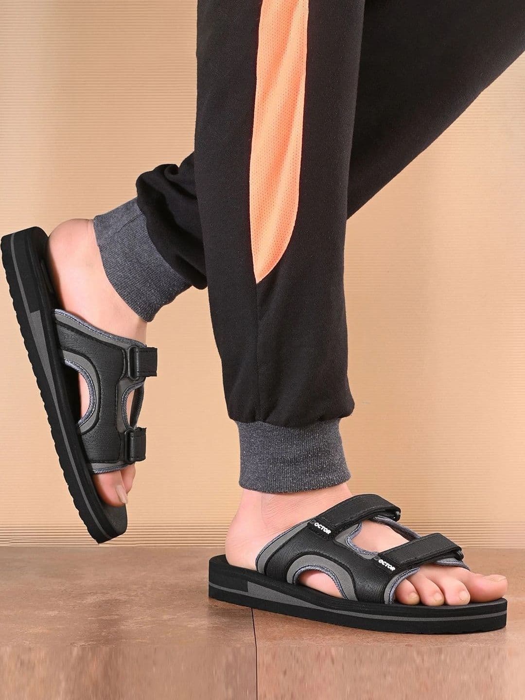 DOCTOR HEALTH SUPER SOFT  Men Room Slippers thumbnail 3