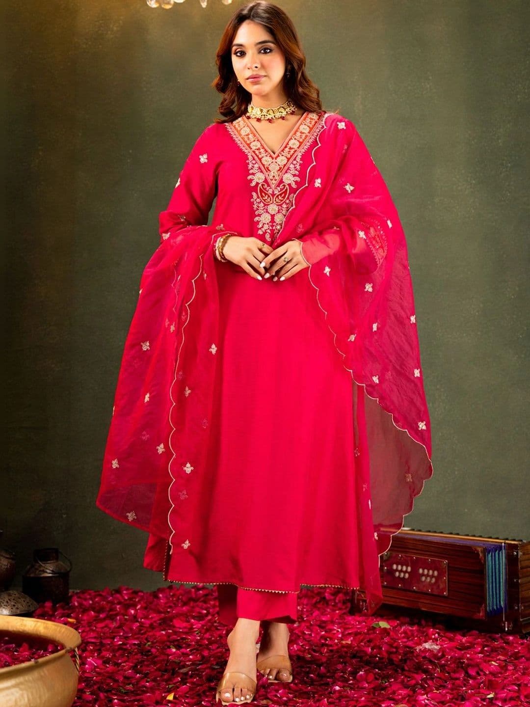 HERE&NOW Women Ethnic Motifs Embroidered Regular Kurta with Trousers & With Dupatta thumbnail 4