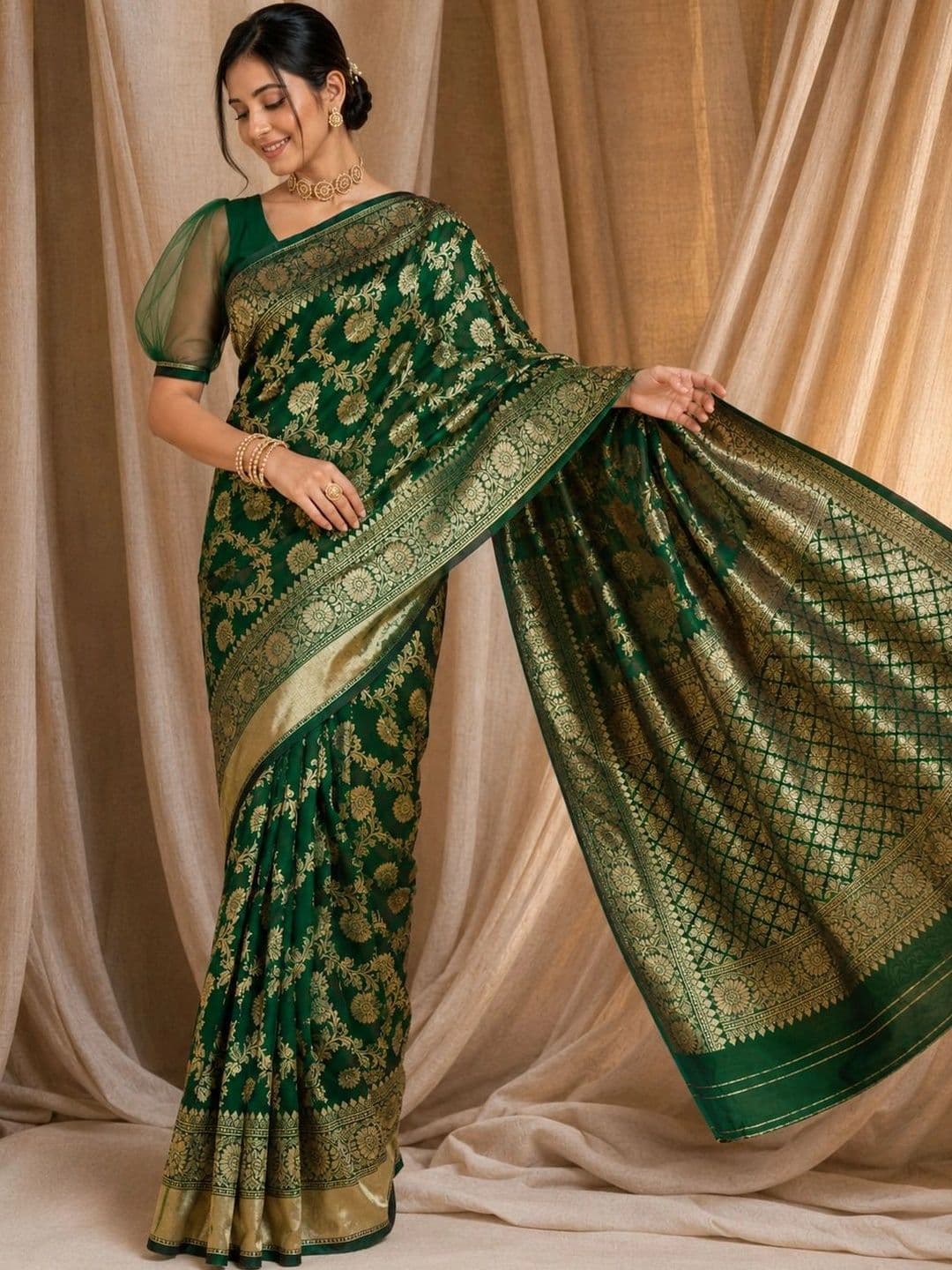 House of Pataudi Women Woven Design Zari Silk Blend Banarasi Saree thumbnail 5