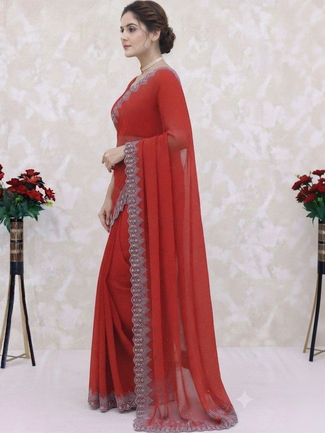 SmileyFashion Pure Georgette Saree thumbnail 2