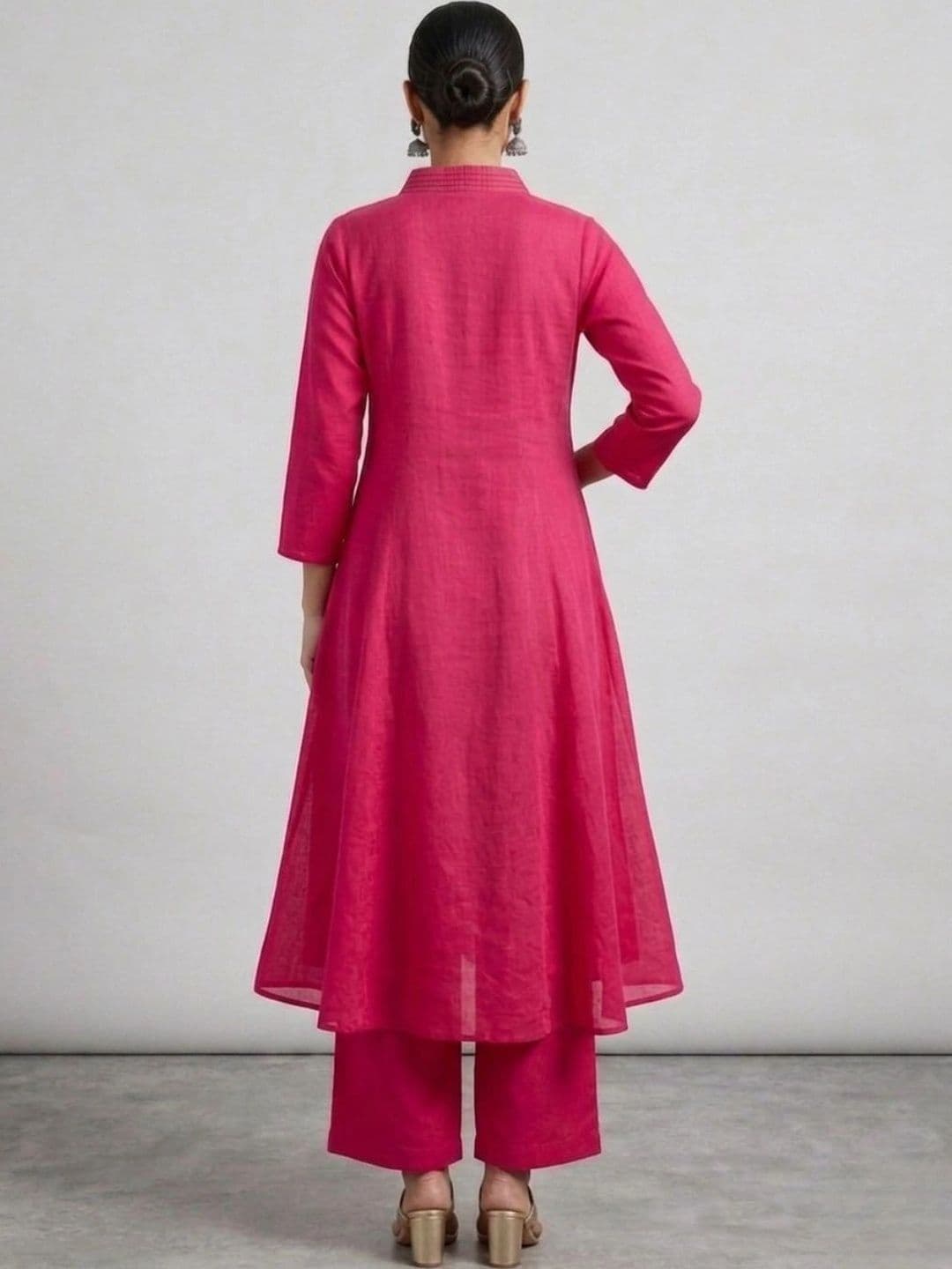 NAVYAAZRI Women Regular Pure Silk Kurta with Palazzos thumbnail 6