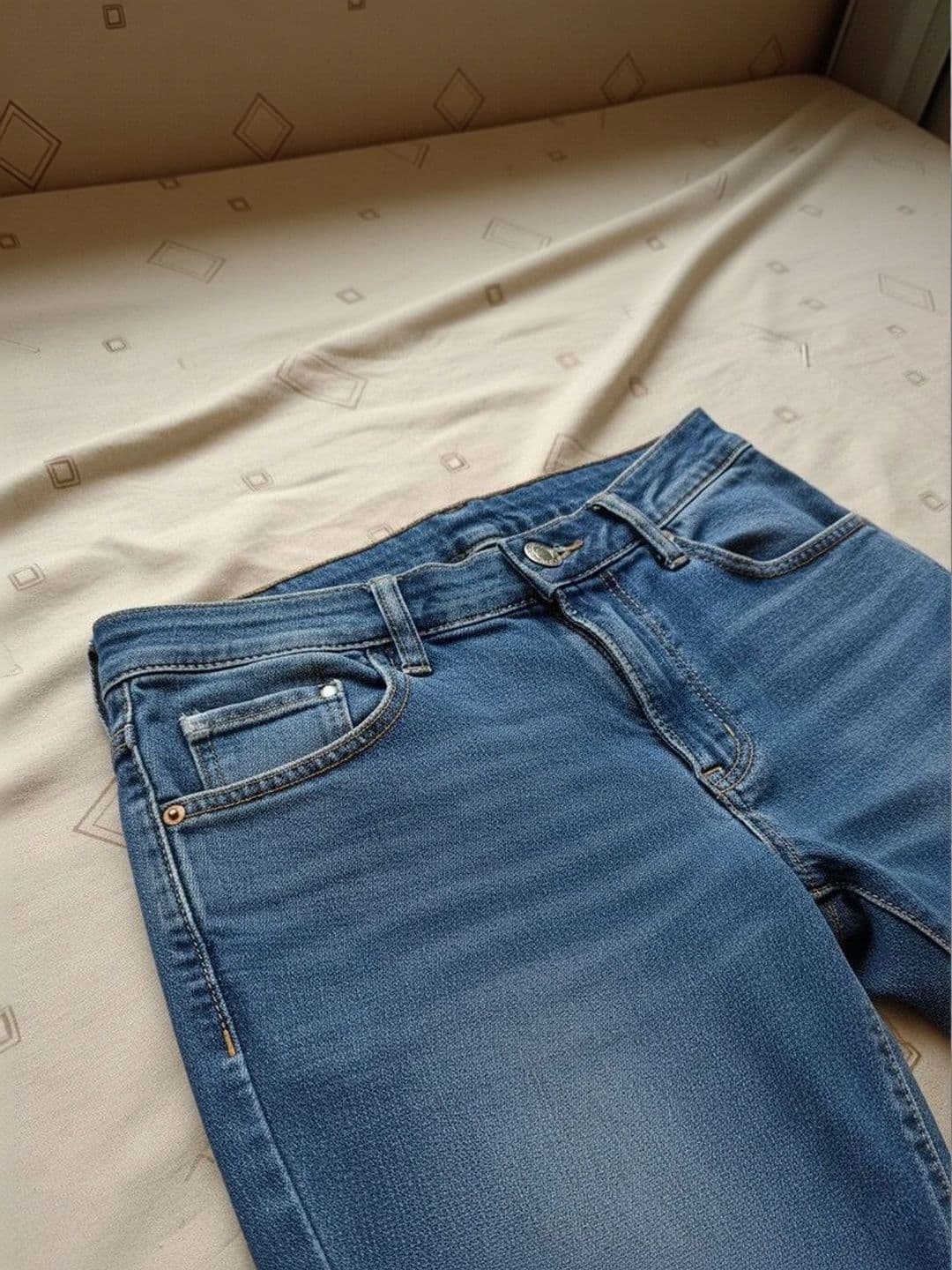 ETON VALLEY Men Regular Fit Mid-Rise Jeans thumbnail 3