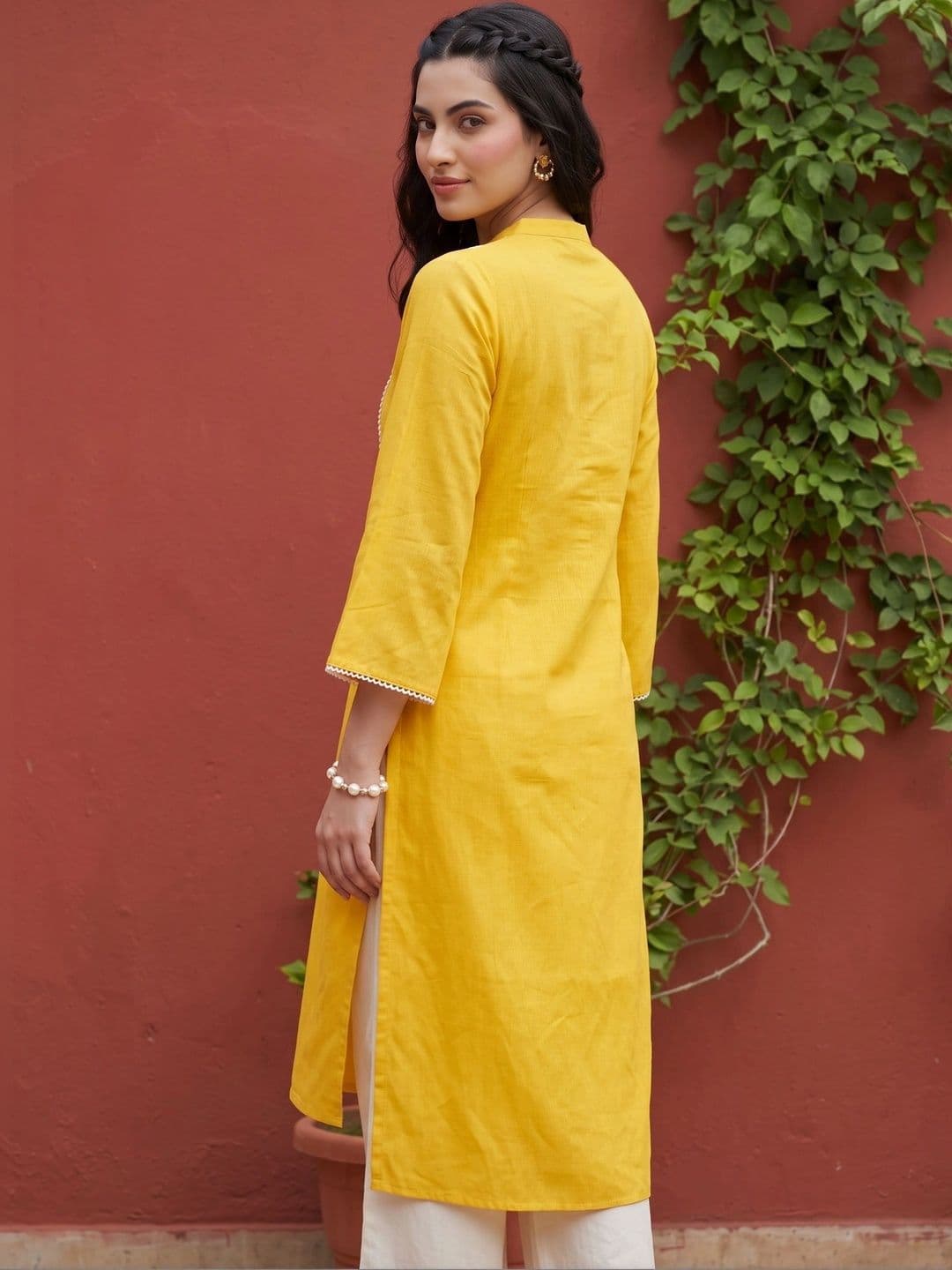 Anouk Women Striped Handloom Kurta thumbnail 6