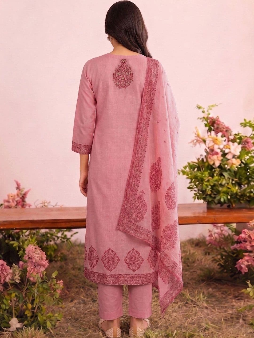 SKYLEE Women Ethnic Motifs Embroidered Regular Thread Work Pure Cotton Kurta with Trousers & With Dupatta thumbnail 5
