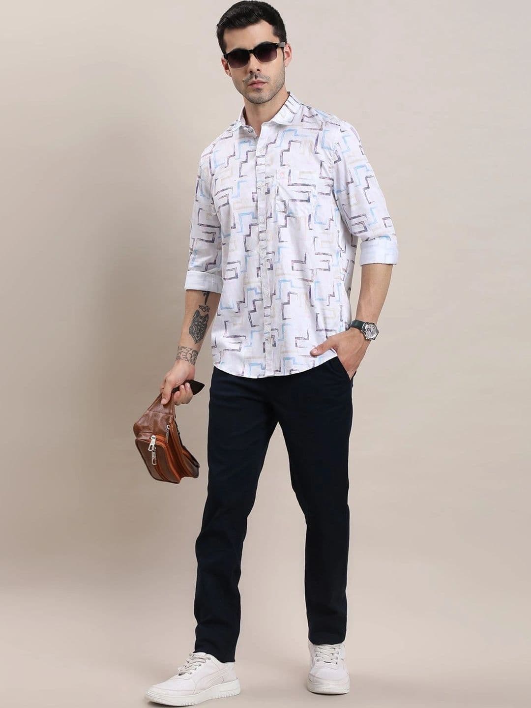Turtle Men Relaxed Slim Fit Printed Casual Shirt thumbnail 3