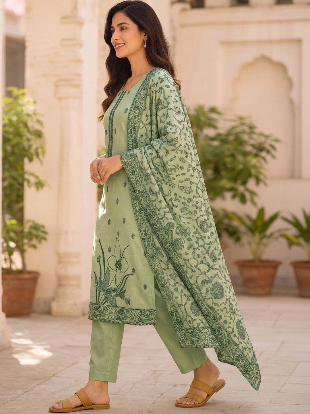 SKYLEE Women Ethnic Motifs Printed Regular Pure Cotton Kurta with Trousers & With Dupatta thumbnail 5