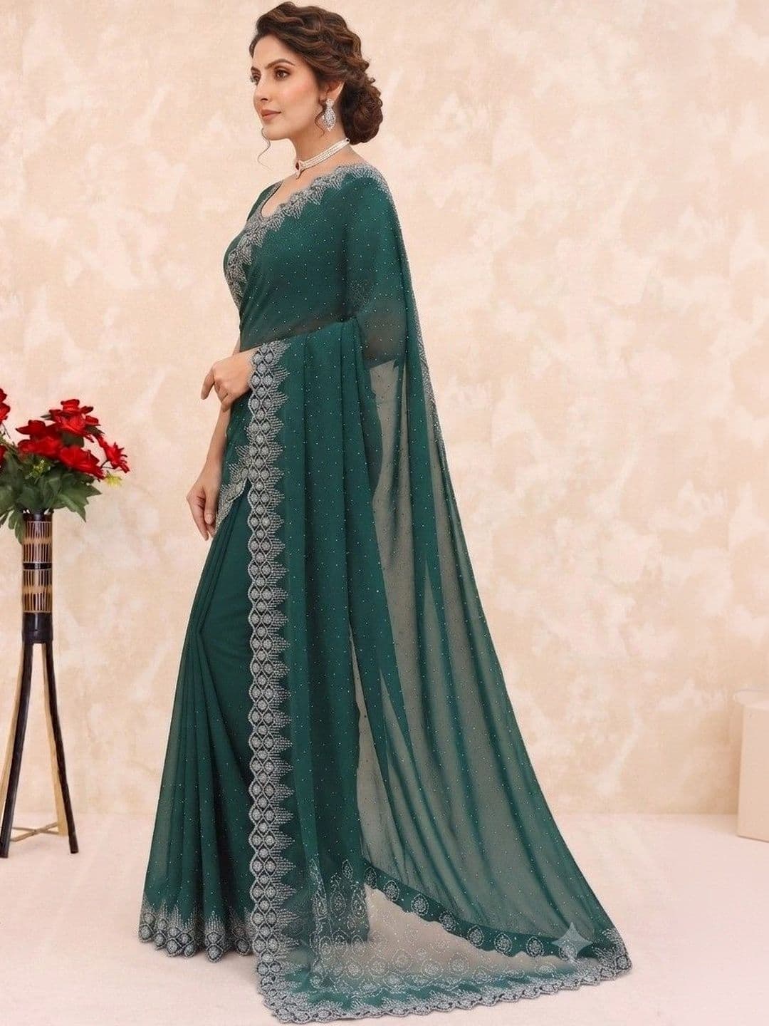 SmileyFashion Embroidered Pure Georgette Saree thumbnail 3