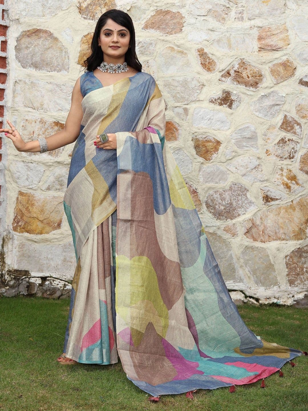 MANVAA Women Woven Design Cotton Handloom Saree - view 1