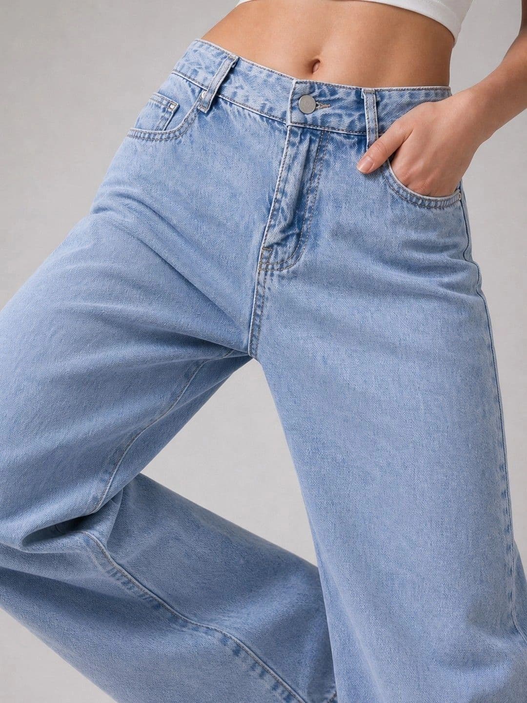 Suo Women Straight Fit Mid-Rise Jeans thumbnail 3
