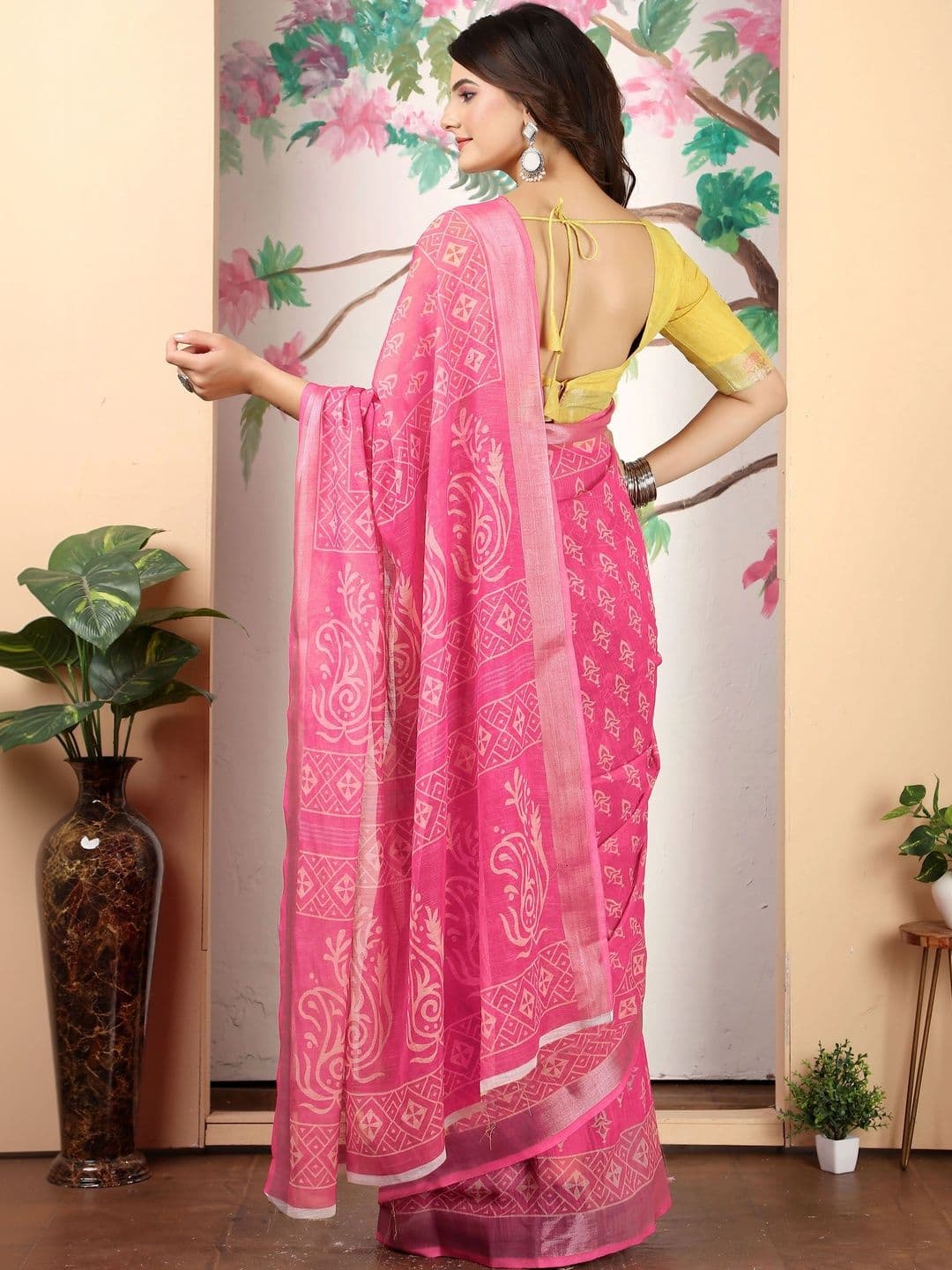 HERE&NOW Floral Saree thumbnail 3