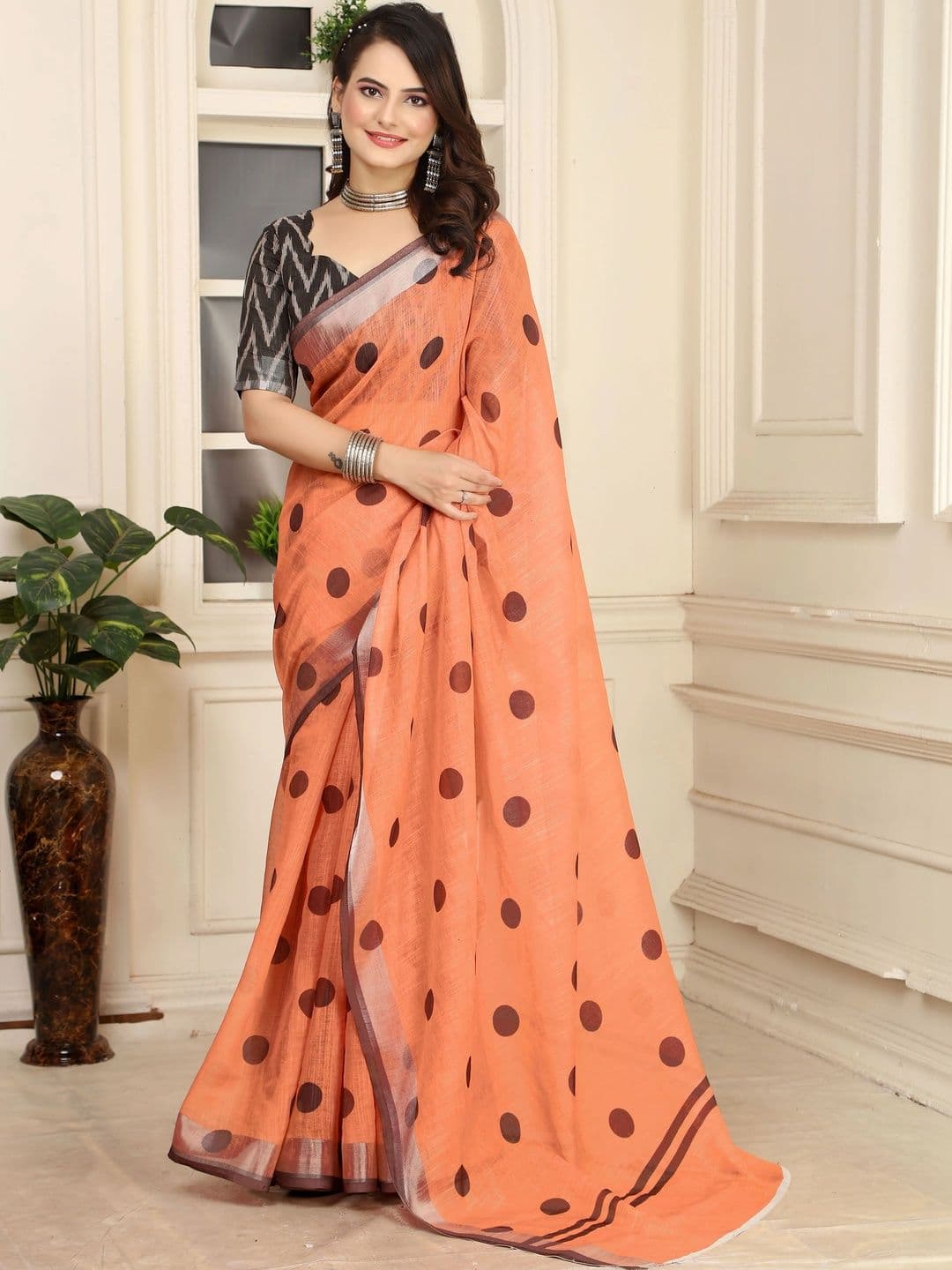 Maroosh Polka Dot Saree - view 1
