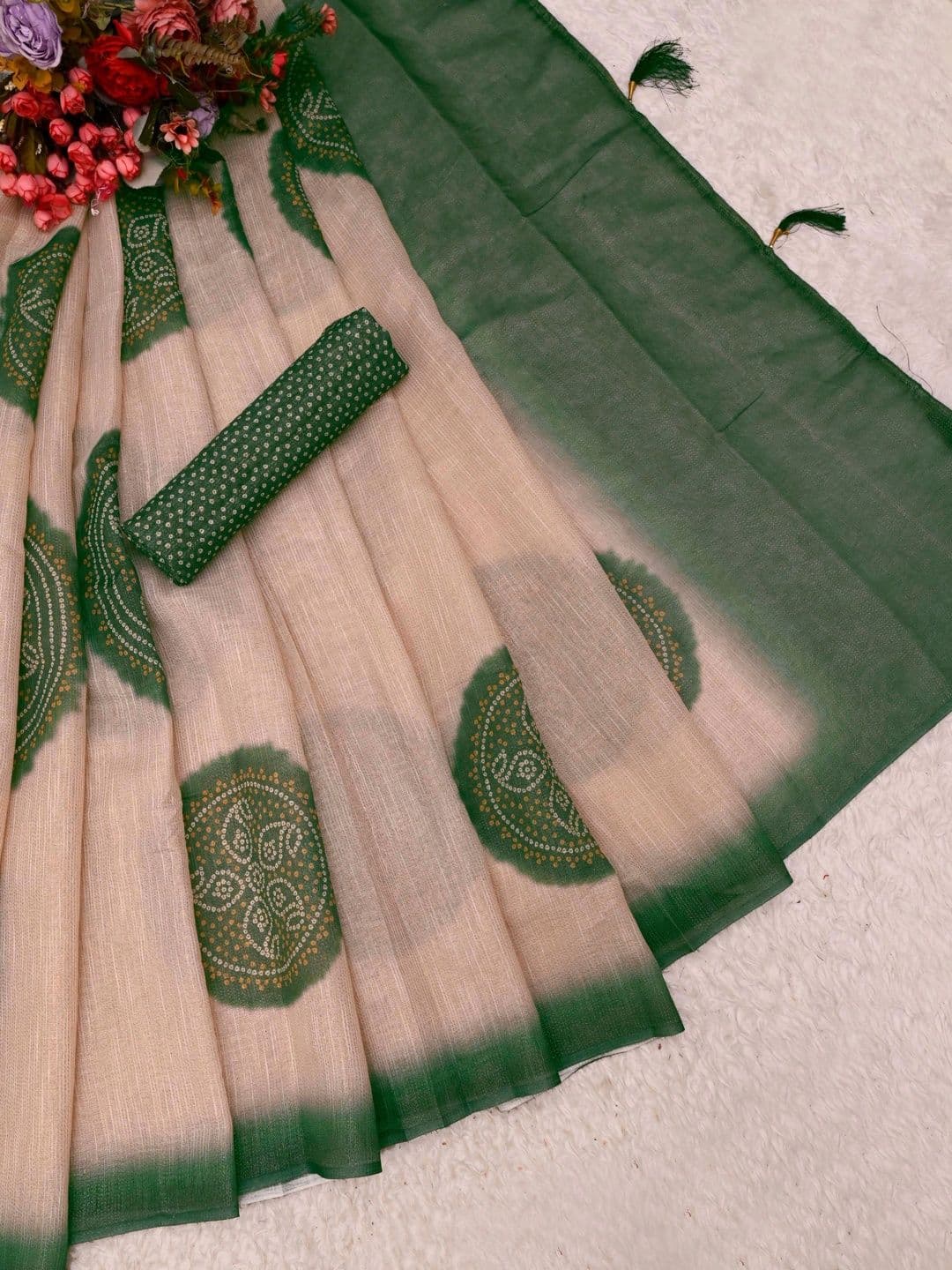 MANVAA Bandhani Silk Cotton Handloom Saree thumbnail 2