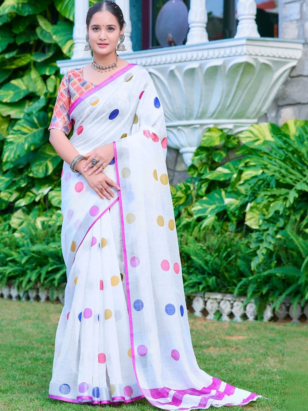 Maroosh Polka Dot Saree - view 1