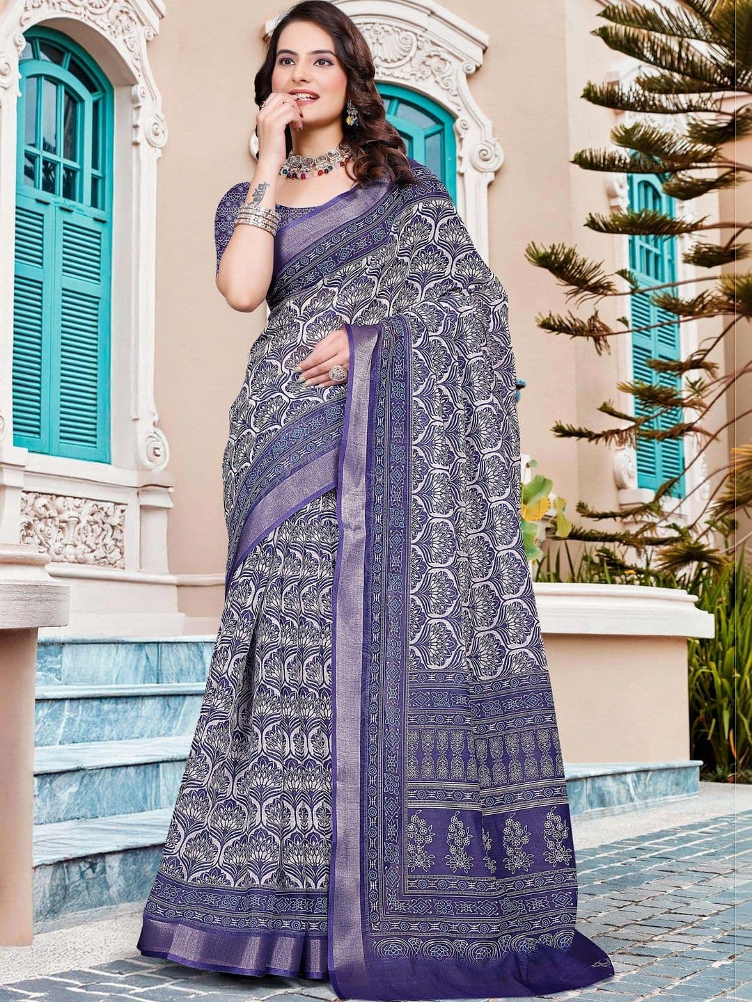 MANVAA Floral Saree thumbnail 6