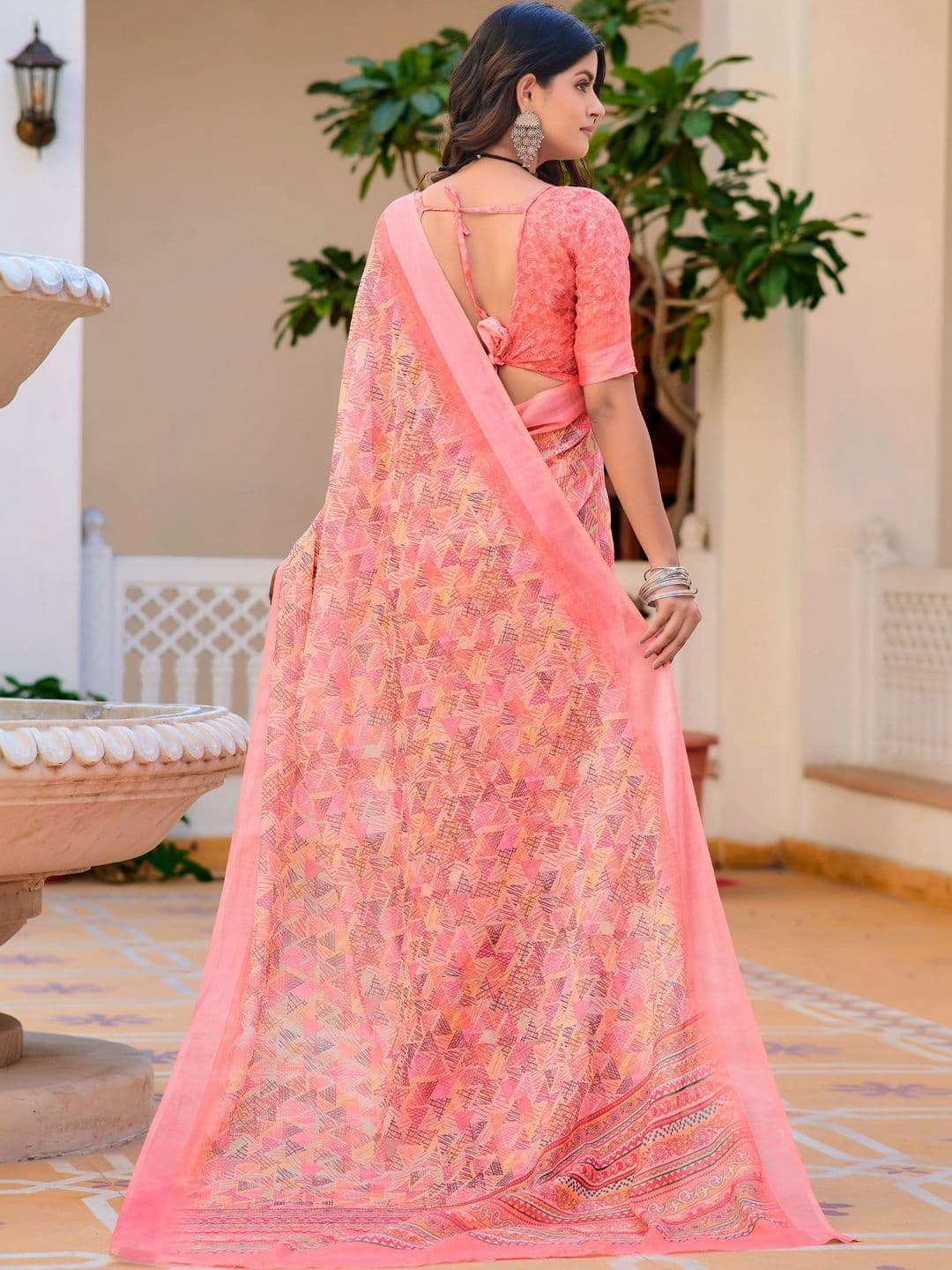 MANVAA Floral Saree thumbnail 4