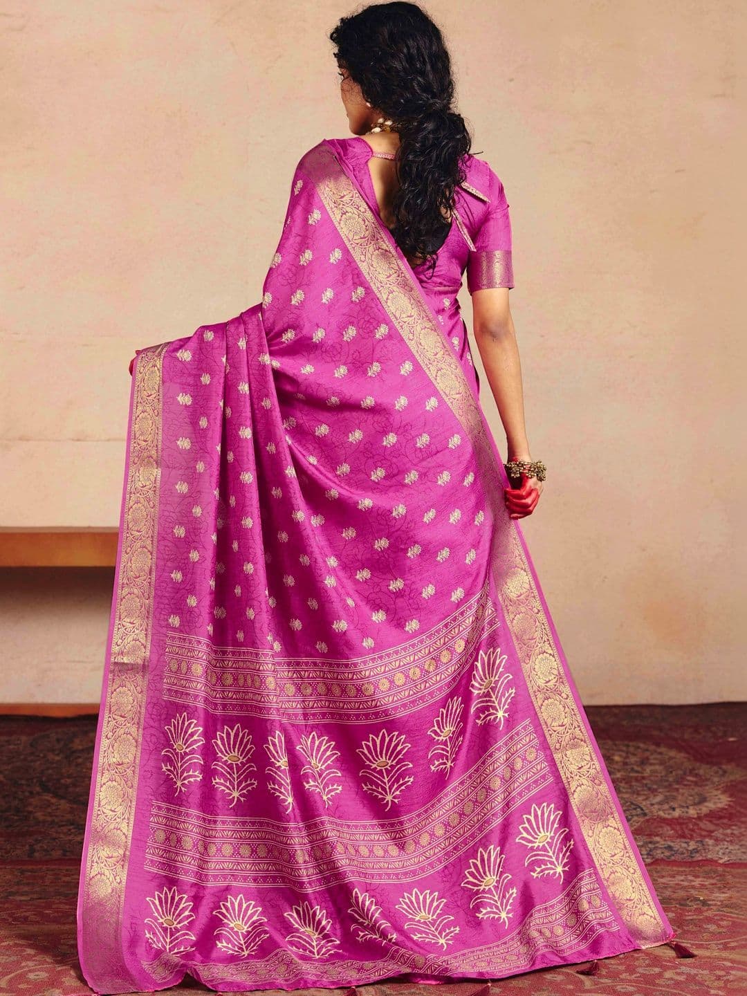 Dhaaga Ghar Ethnic Motifs Zari Silk Blend Fusion Saree thumbnail 3