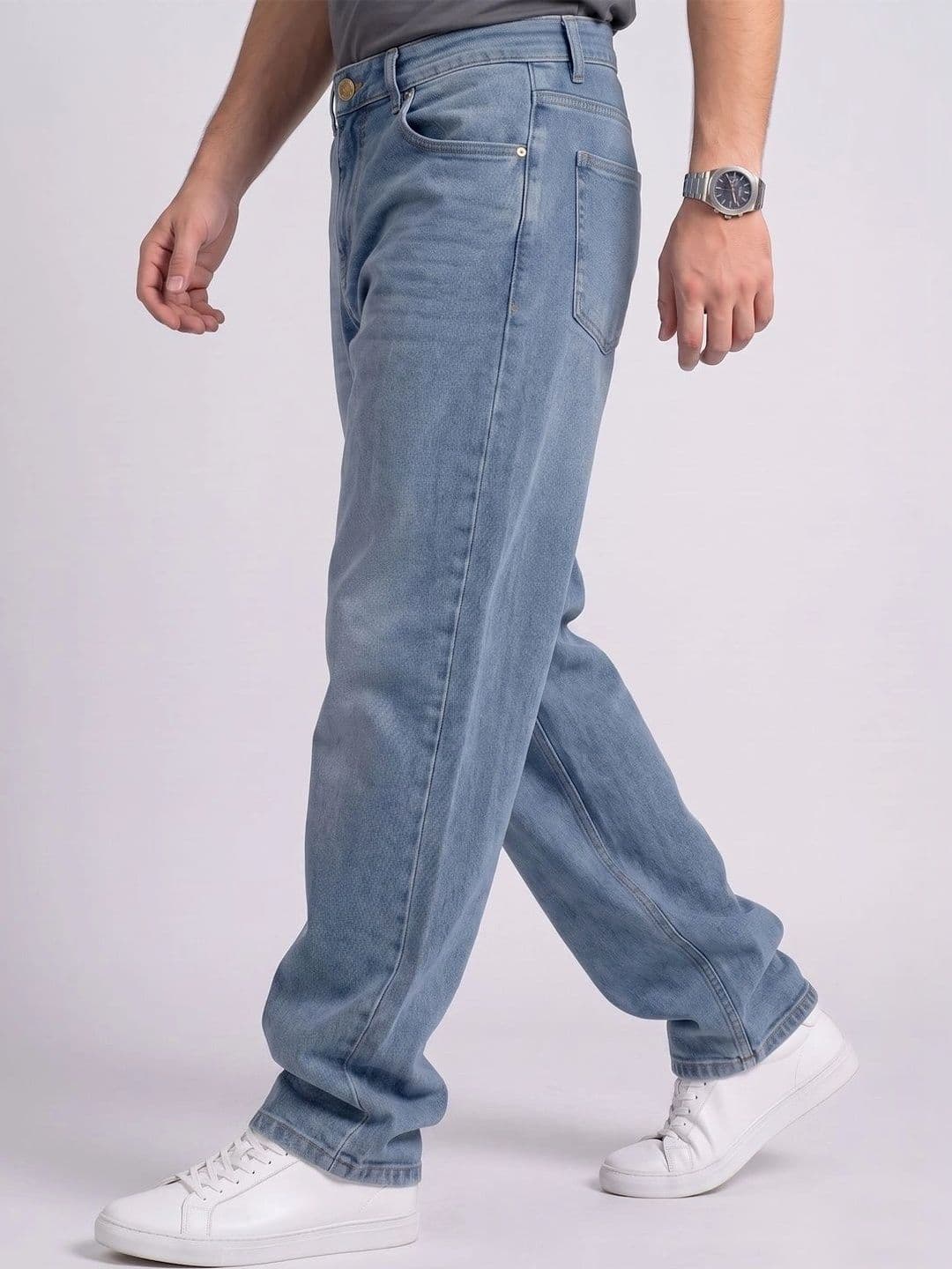 BELANO Men Comfort Mid-Rise Light Fade Stretchable Jeans thumbnail 4