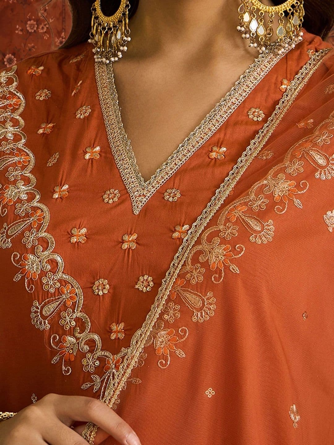 Sangria Embroidered Silk Blend V-Neck Kurta & Trousers With Dupatta thumbnail 3