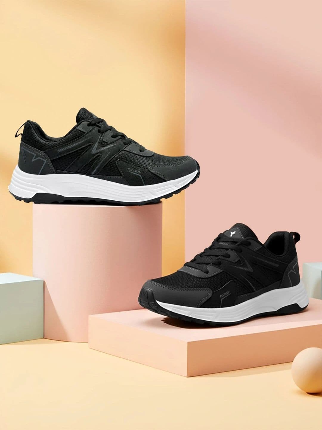 Aircum Men Mesh Running Non-Marking Shoes - view 1