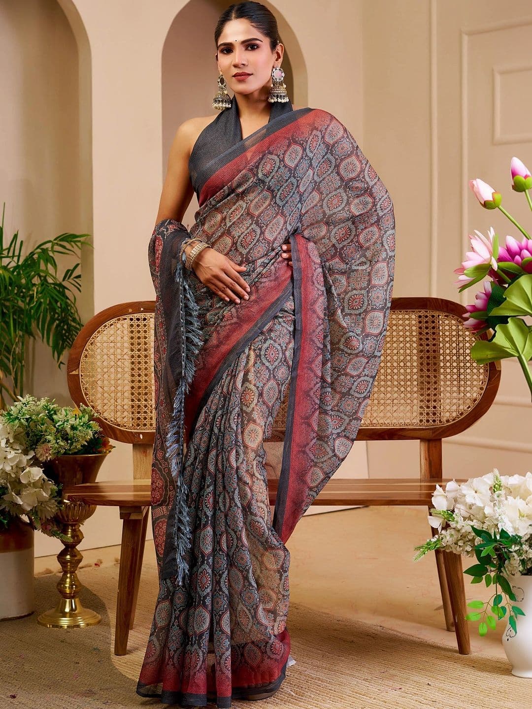 MANVAA Women  Floral Silk Cotton Handloom Saree - view 1