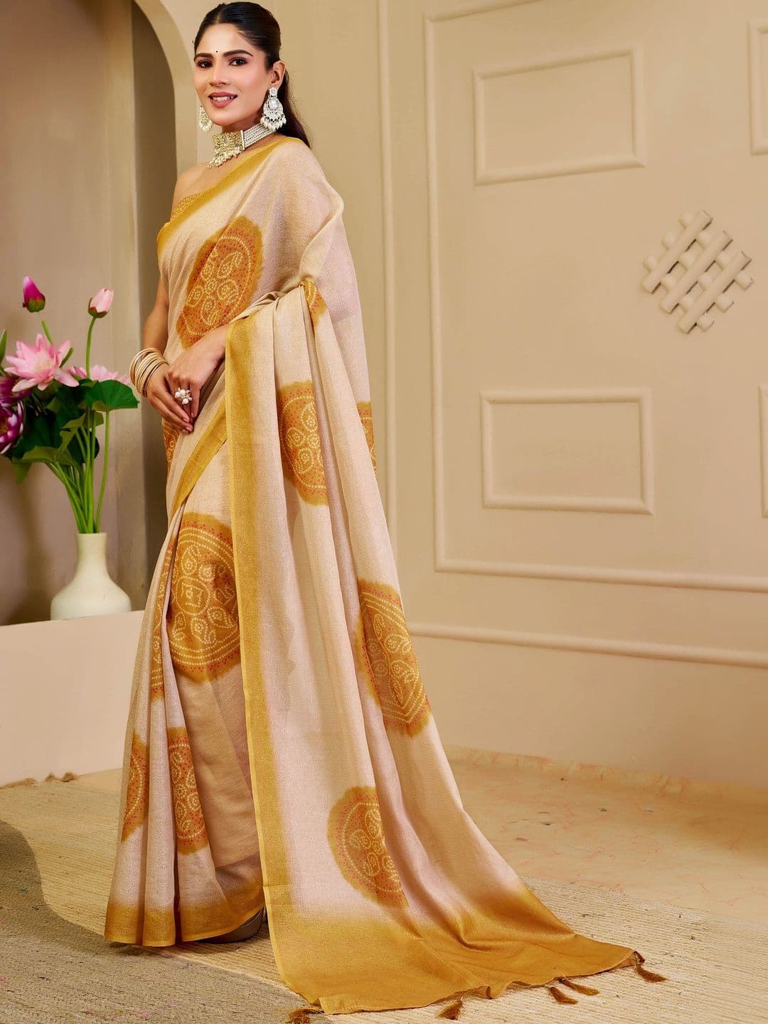 HERE&NOW Women  Floral Silk Cotton Handloom Saree thumbnail 6