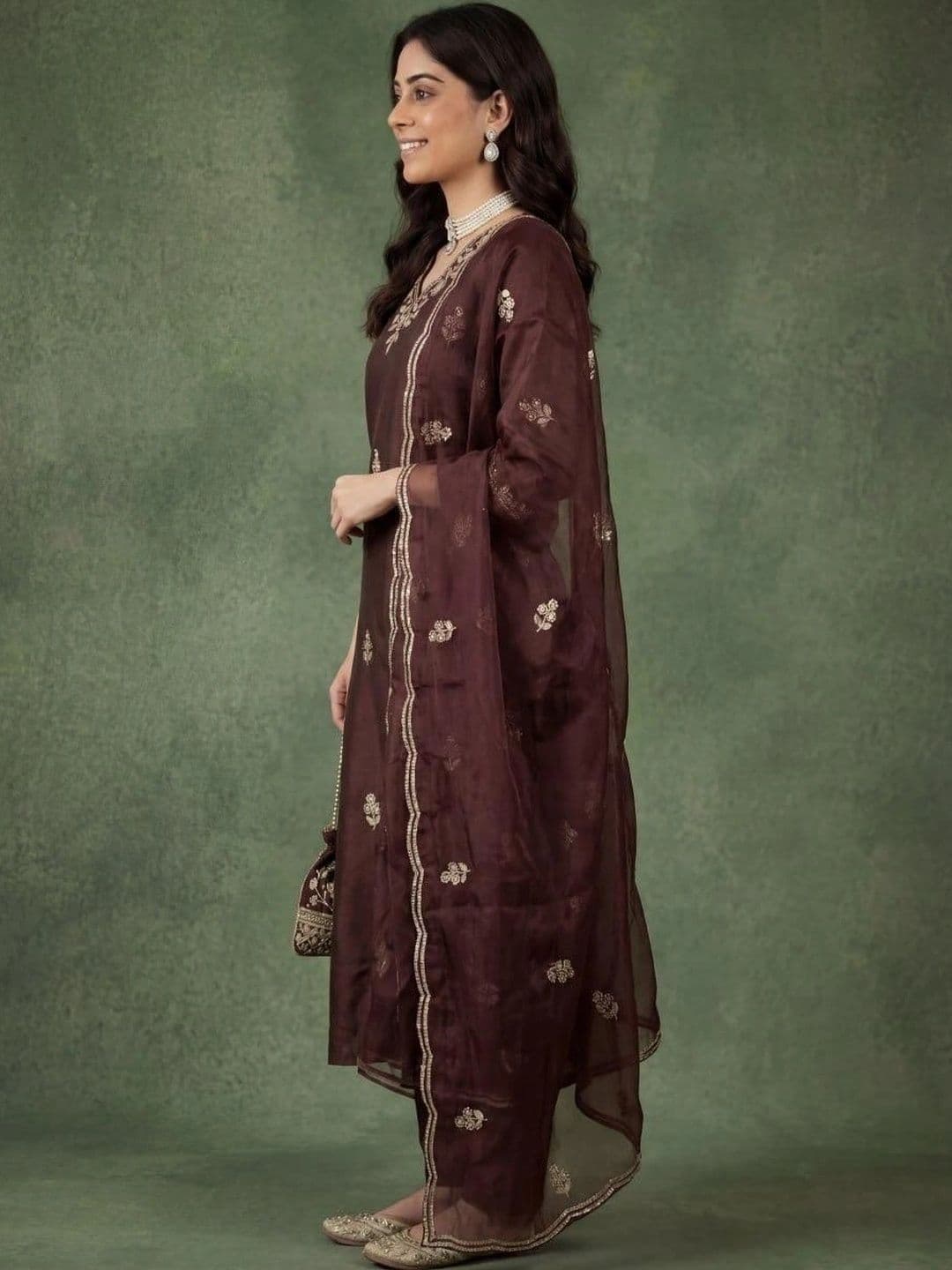 all about you Women Ethnic Motifs Embroidered Regular Thread Work Kurta with Trousers & With Dupatta thumbnail 2