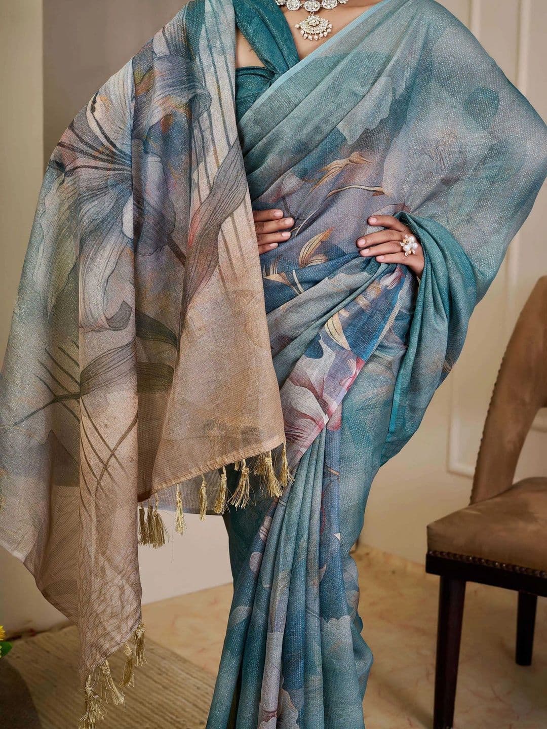 MANVAA Floral Silk Cotton Handloom Saree thumbnail 2