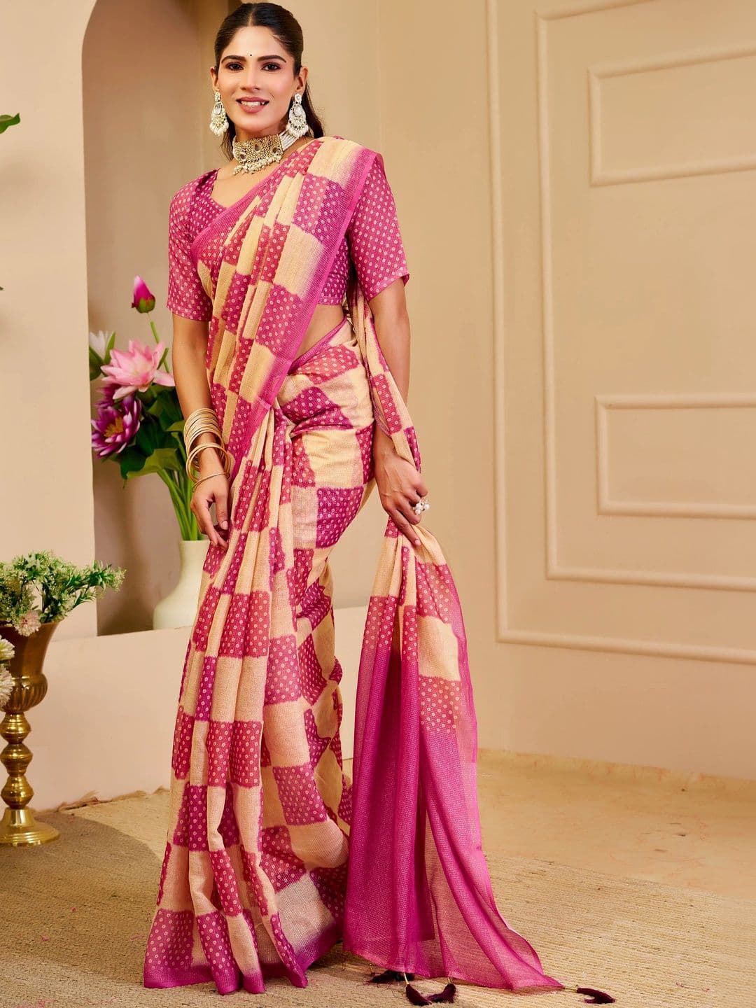 MANVAA Women Woven Design Silk Cotton Handloom Saree thumbnail 4