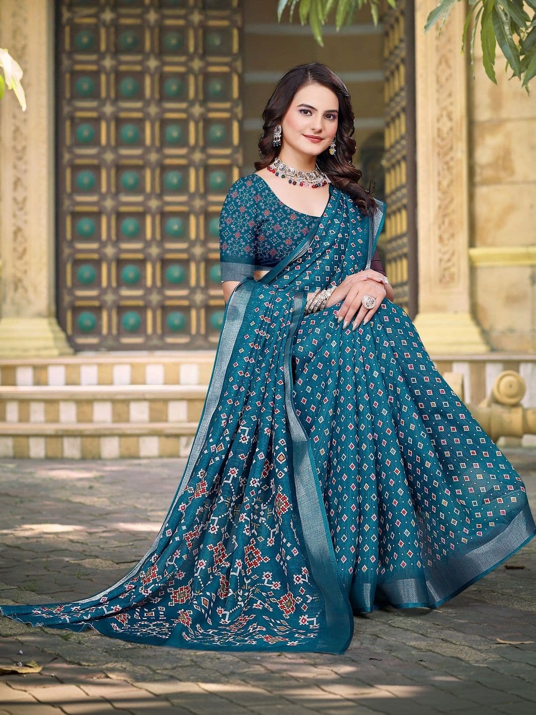 MANVAA Polka Dot Saree thumbnail 4