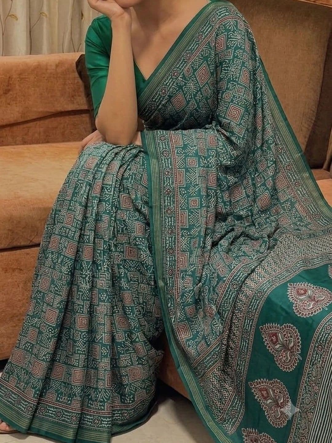 AARYAN SAREES Green Ajrakh Women Saree thumbnail 2