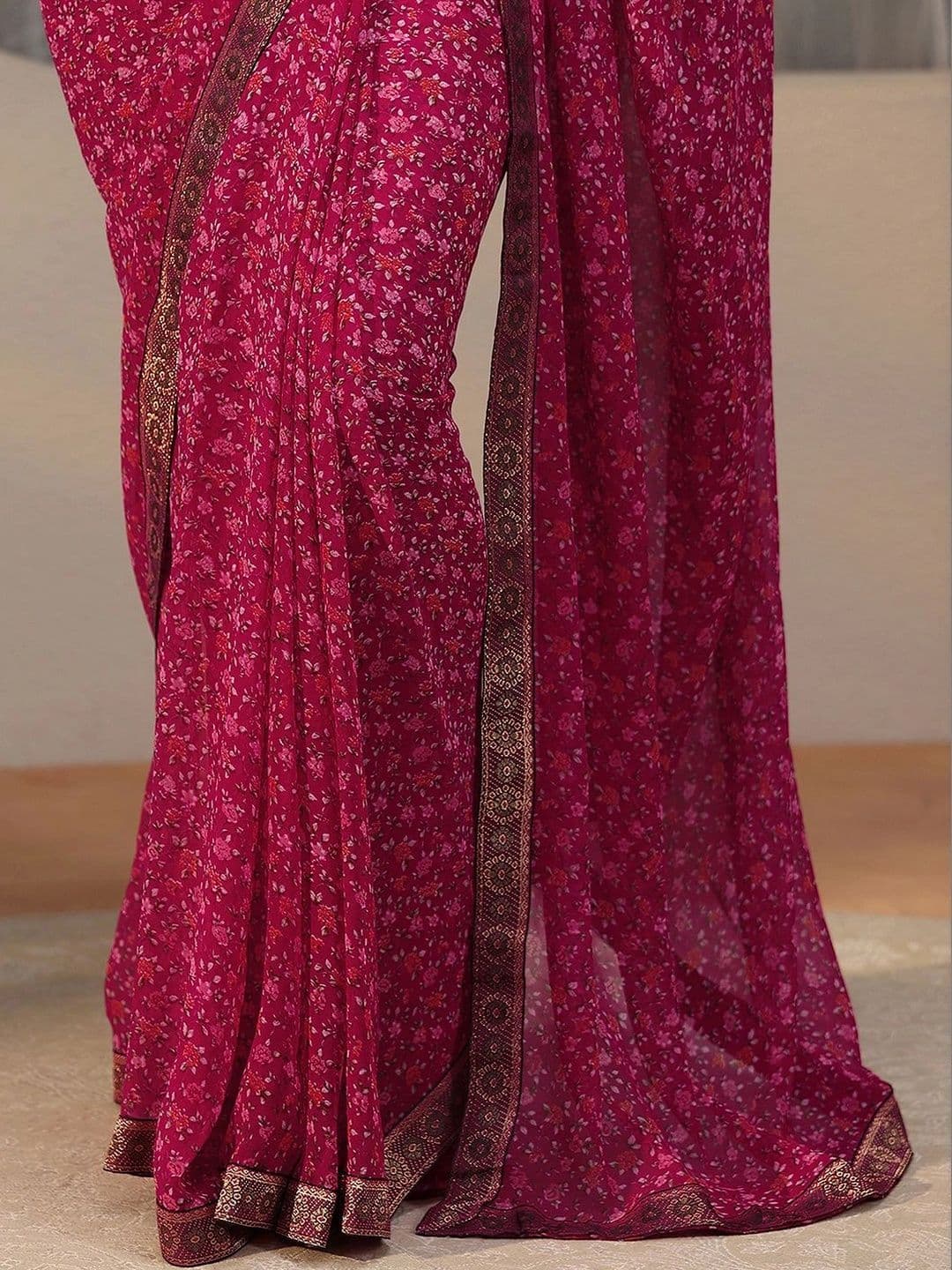 Libas Floral Gotta Patti Pure Georgette Saree thumbnail 6