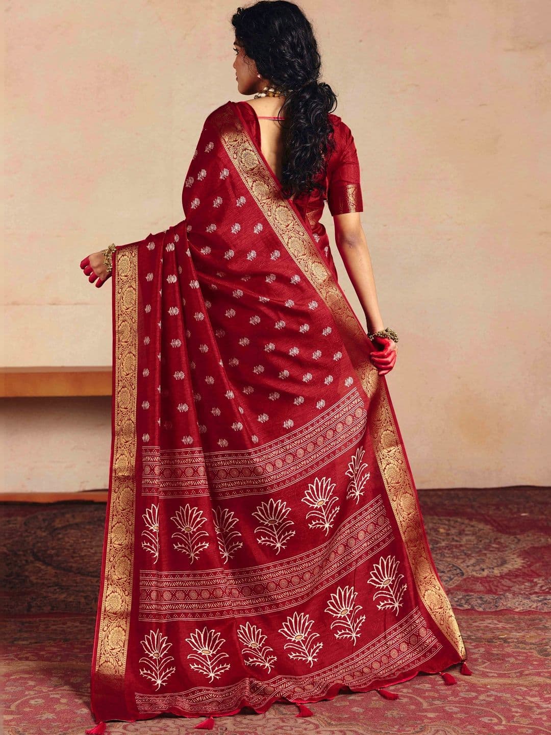 TIRA Woven Design Zari Silk Blend Fusion Saree thumbnail 2
