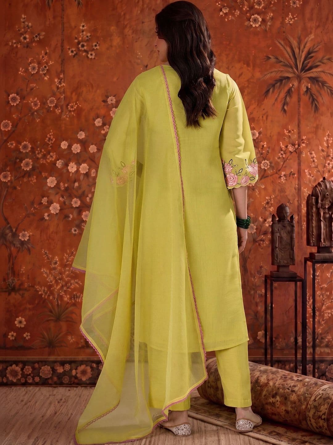Sangria Women Embroidered Chanderi Cotton Kurta Set with Trousers & Organza Dupatta thumbnail 2