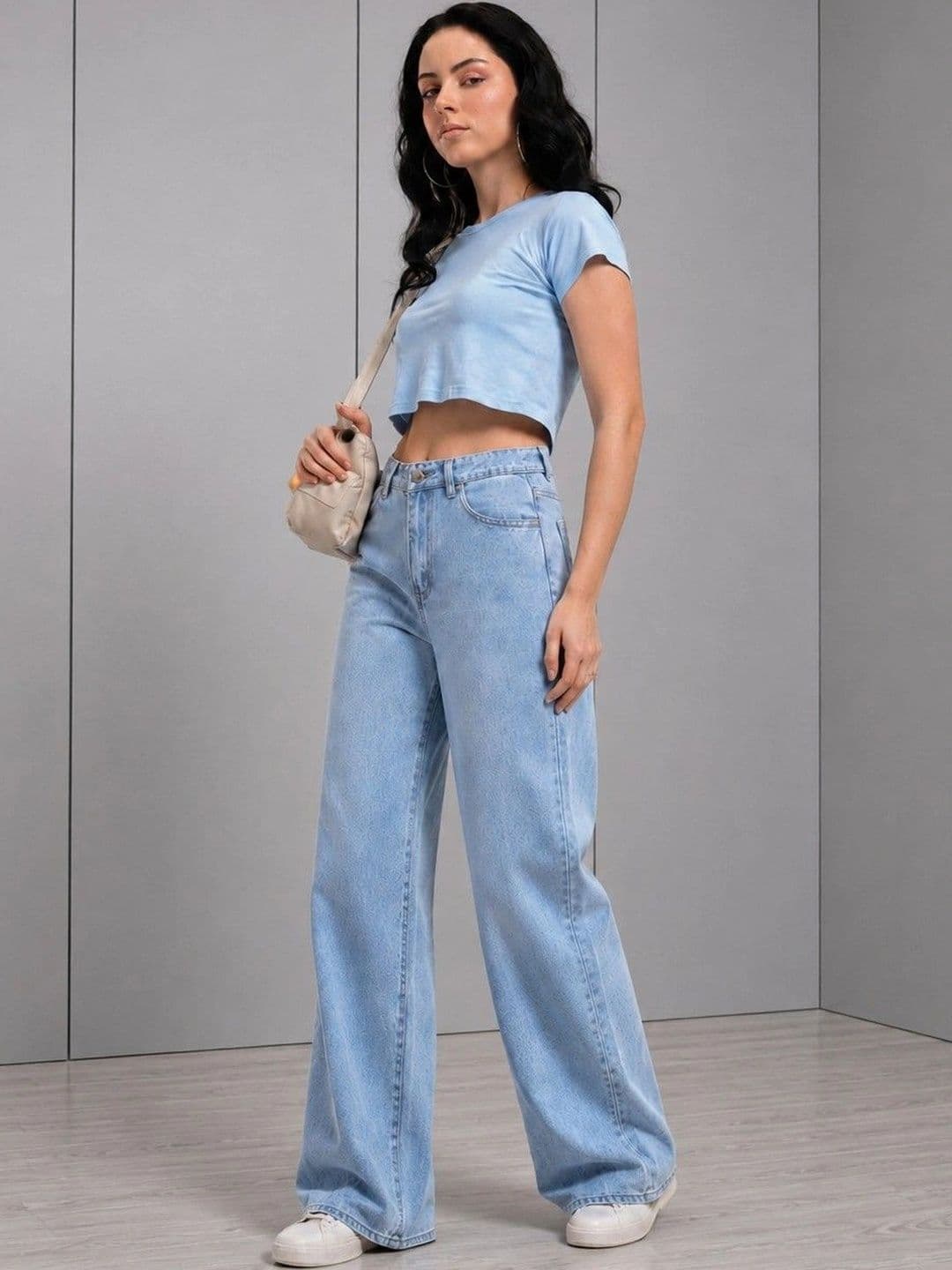 DressBerry Women Comfort Wide Leg High-Rise Light Fade Stretchable Jeans thumbnail 5