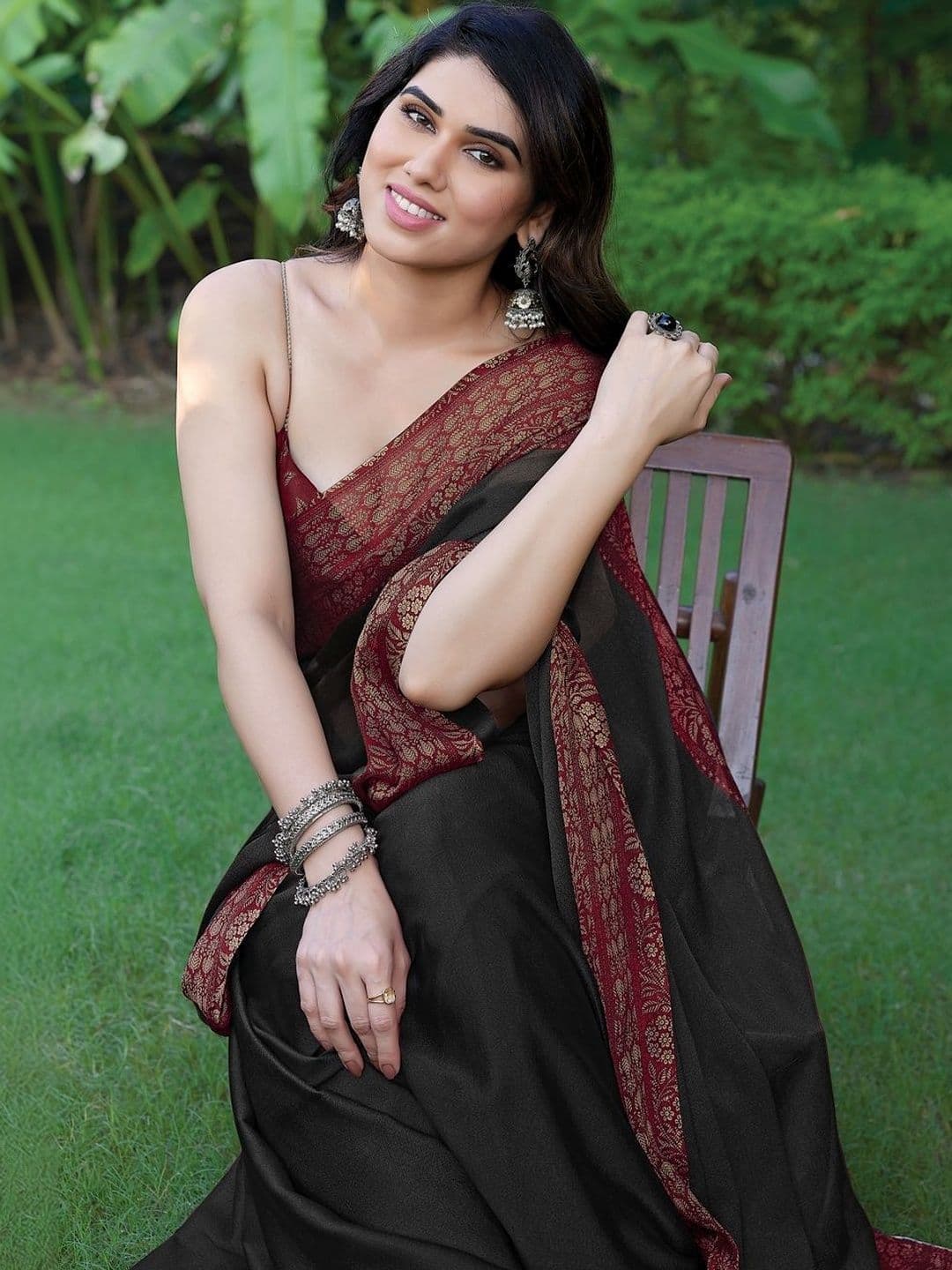 KALINI Woven Design Zari Poly Chiffon Saree thumbnail 5