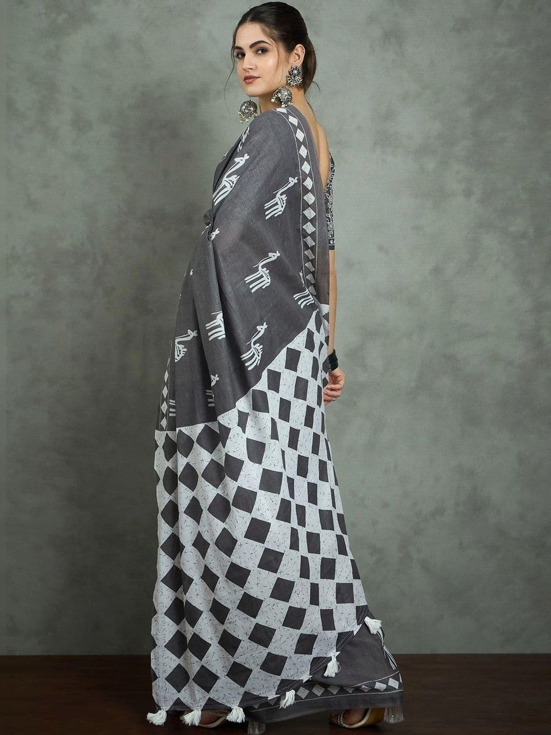 Sangria Bagh Designer Bagh Saree thumbnail 4