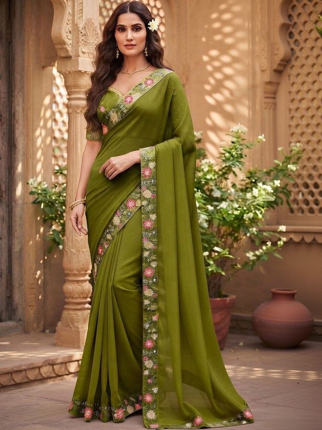 SmileyFashion Floral Art Silk Saree thumbnail 2