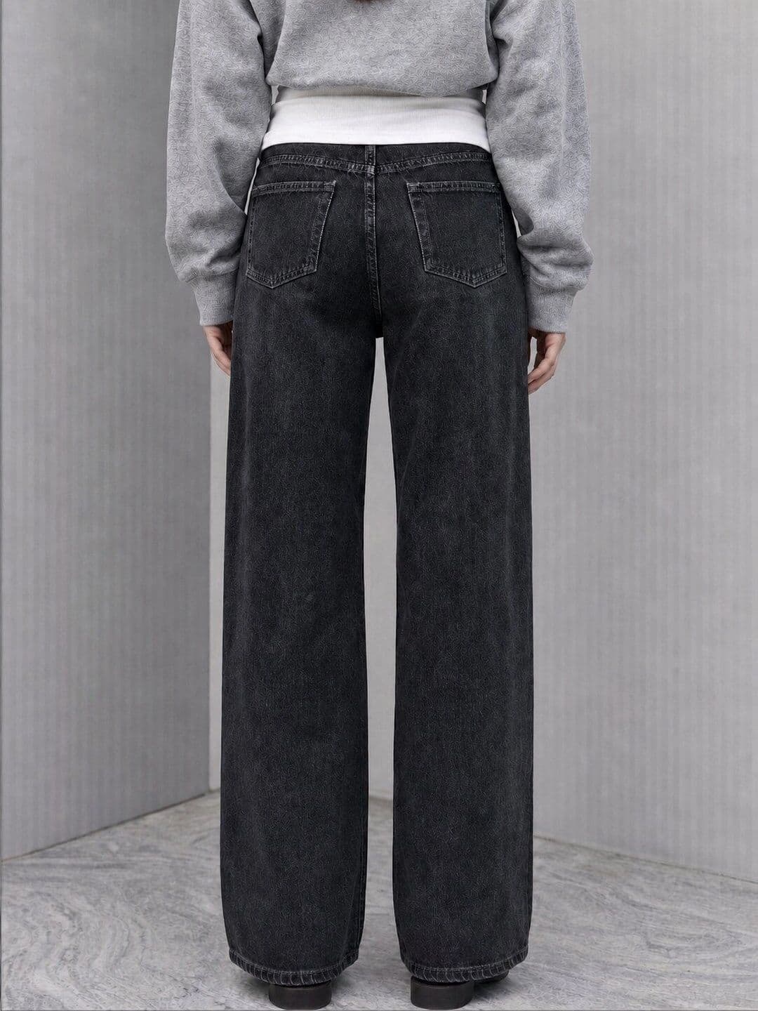 The Roadster Lifestyle Co Women Pure Cotton Clean Look Wide Leg Fit Jeans thumbnail 3