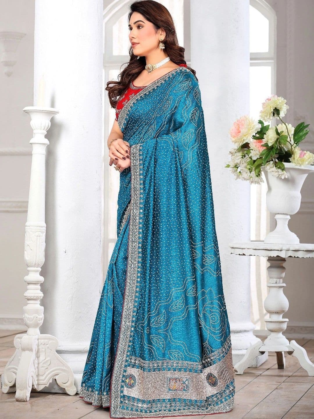 SmileyFashion Bandhani Embroidered Art Silk Designer Saree thumbnail 2
