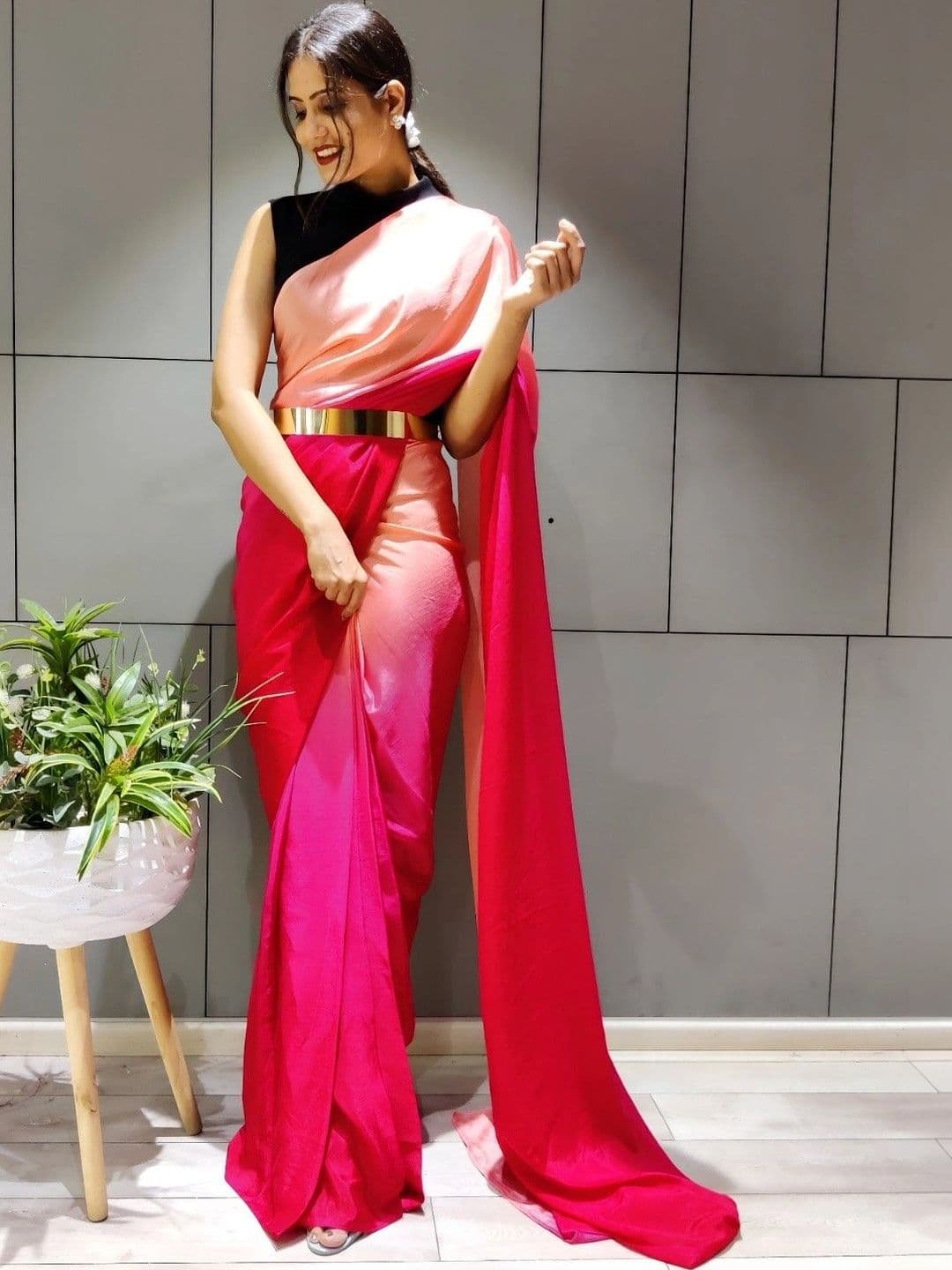Sangria Ombre Poly Chiffon Belted Maheshwari Saree thumbnail 2